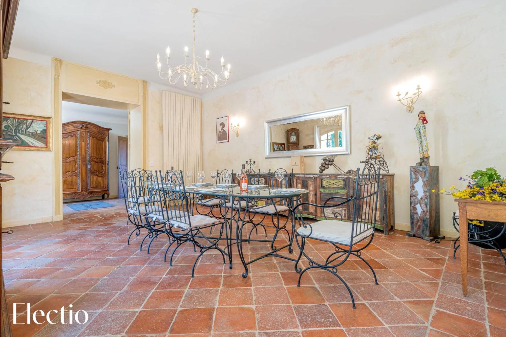 Апарт готель Bastide Domaine Tour Campanets Ле-Пюї-Сент-Репарад Екстер'єр фото