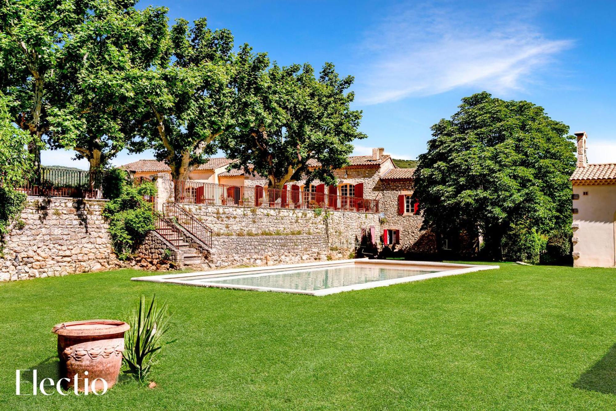 Апарт готель Bastide Domaine Tour Campanets Ле-Пюї-Сент-Репарад Екстер'єр фото