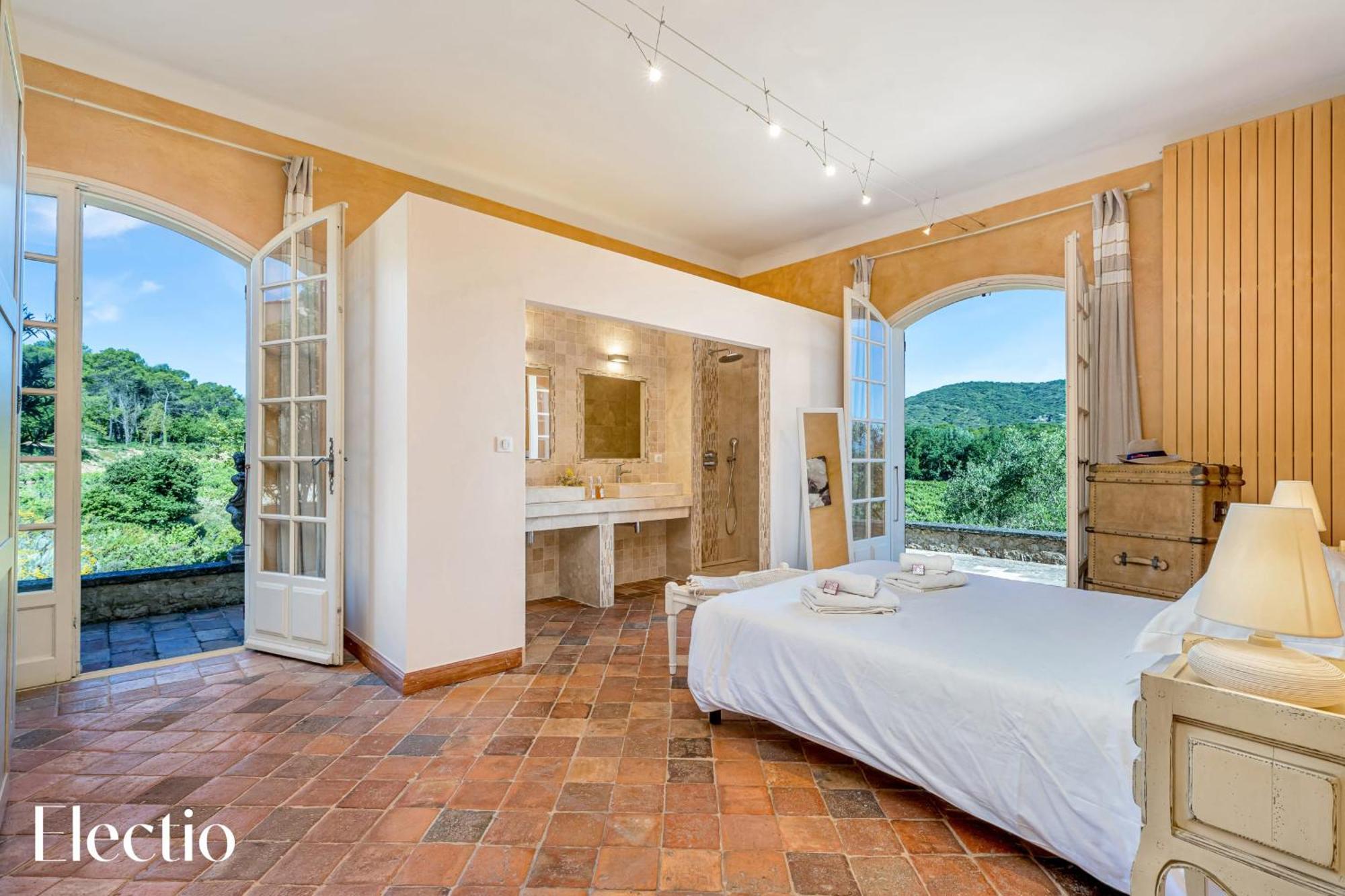 Апарт готель Bastide Domaine Tour Campanets Ле-Пюї-Сент-Репарад Екстер'єр фото